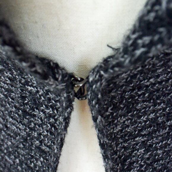 *Guess by Marciano* Gray Sweater Cardigan Wrap = size SMALL - Picture 2 of 4